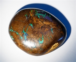 Boulder opal fra Australien