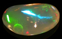 Cabochon opaler