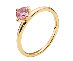 Guld ring med pink zirkonia