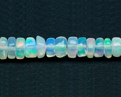 Hvid opal perle kæde