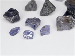 Rå iolit krystaller fra Afrika billede 2