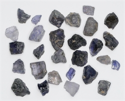 Rå iolit krystaller fra Afrika